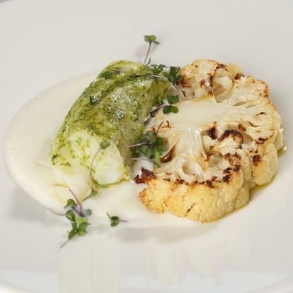 Picture of Icelandic Cod Fillet with Cauliflower and Green Sauce, 11.4 oz