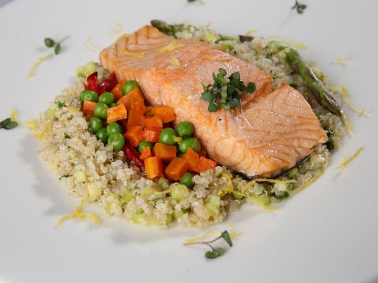 Picture of Salmon with Quinoa and Vegetables, 11.5 oz